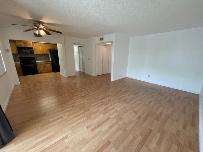 Photo - 10762 La Placida Dr Unit 7-108