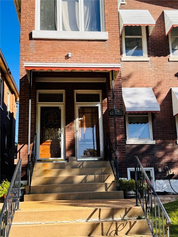 Photo - 4250 Michigan Ave Unidad B