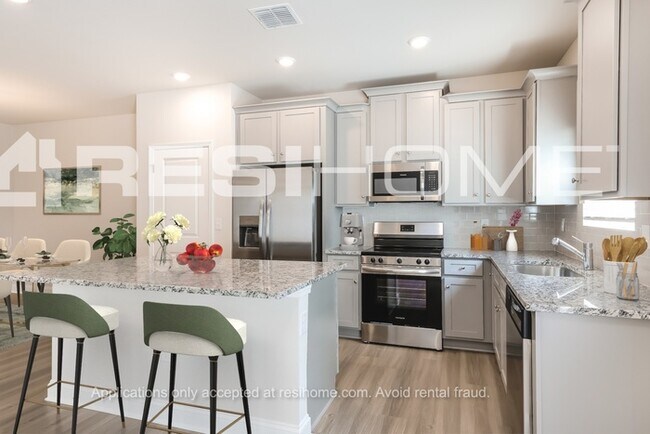Photo - 125 Turner Pointe Rd