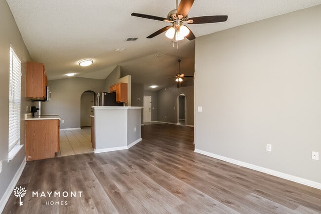 Photo - 14145 Econ Woods Ln