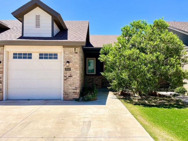 Luxury 2 Bedroom, 2 Bath! - Luxury 2 Bedroom, 2 Bath! House