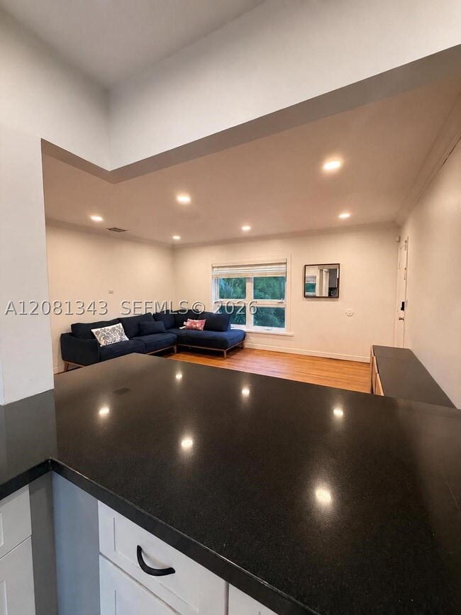 7715 SW 57th Ave Unit 3