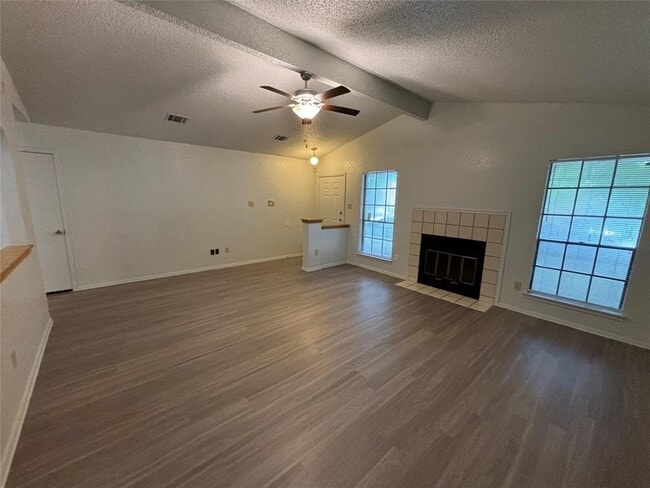 Photo - 1112 Byers Ln