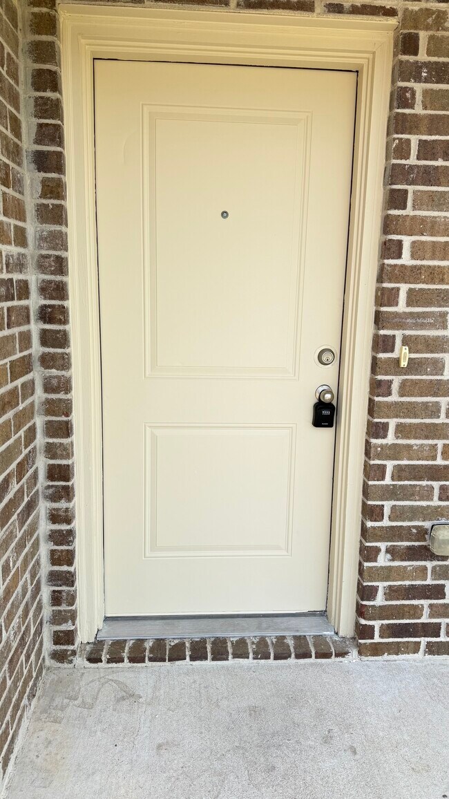 Photo - 4304 Ivory Ln Unit A