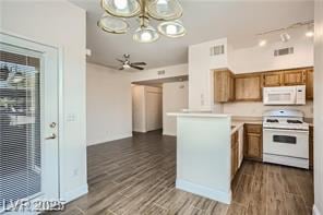 Photo - 9050 W Warm Springs Rd Unidad 1067