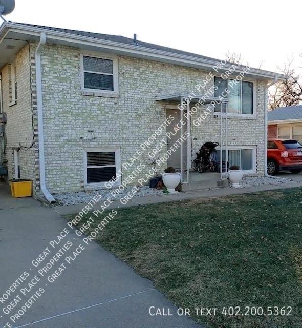 Building Photo - 3101 Orchard-2 Unit 2