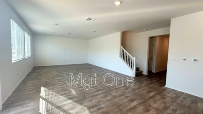 Photo - 26314 Gentry Ave