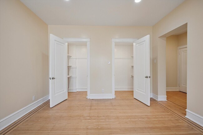 Photo - 6202 Wayne Ave Unidad B201
