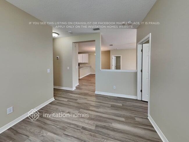 Photo - 901 Benton Dr