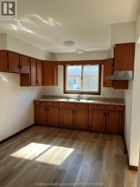 Photo - 452 Sandys St