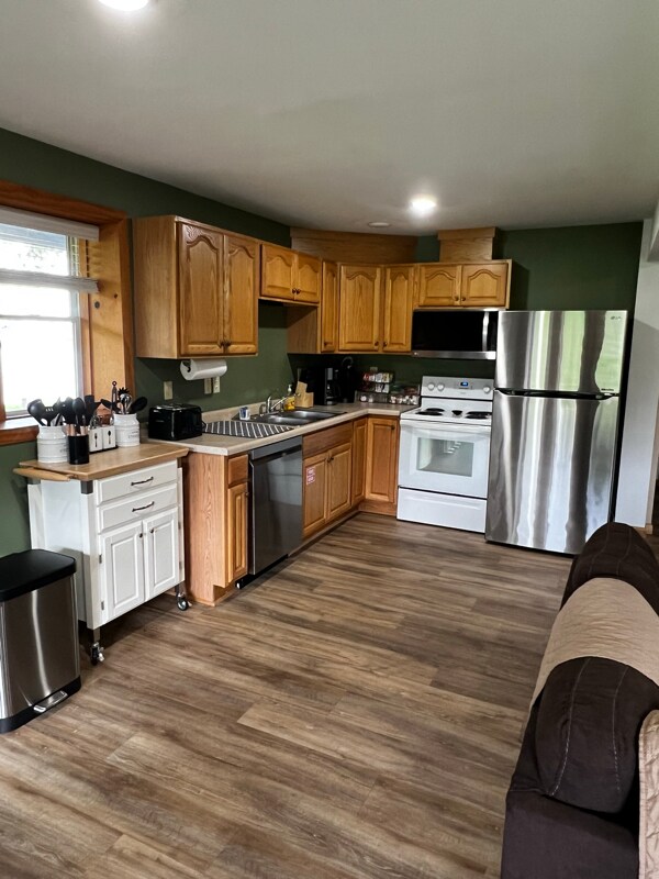 Photo - 5483 176th St Unidad 2