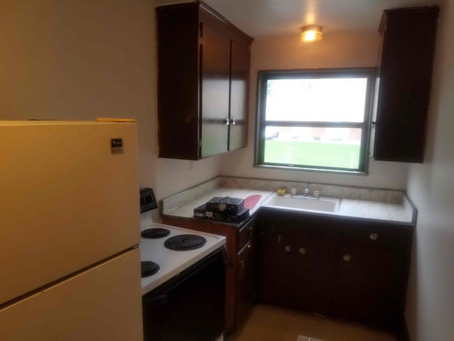 Photo - 8403 Buffalo Ave Unidad 2