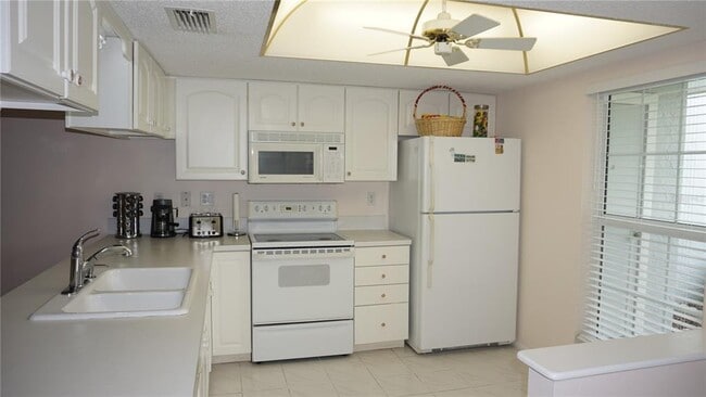 Photo - 7616 Danube Dr