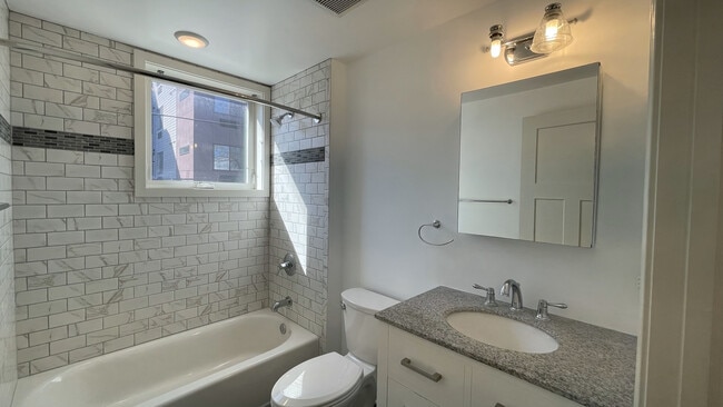 Photo - 4539 Mitchell Street