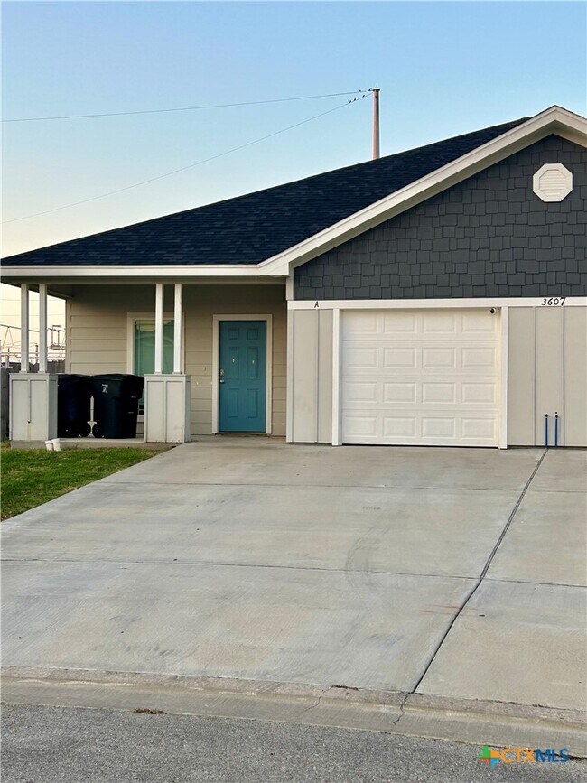 Photo - 3607 Barnacle Dr