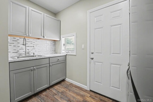 Photo - 7 S Atlantic St Unit 1REAR