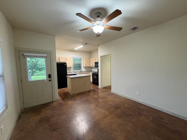 Photo - The Commons 1100-1200 W 16th St-18 Unit 18