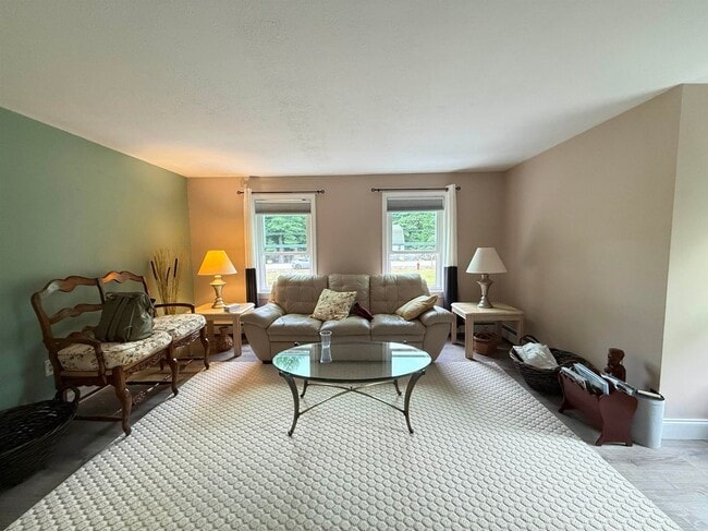 Photo - 158 Tina Dr Unit A