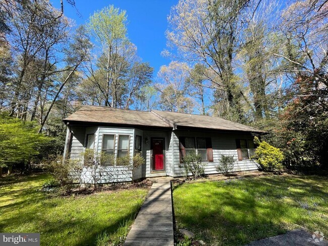 Building Photo - 23219 Scotch Pine Ct Rental