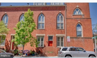 Building Photo - 148 E Clement St Unit C Rental