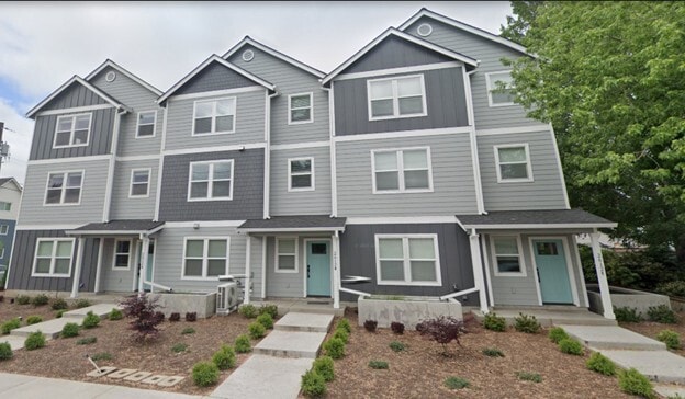 Building Photo - 2612 Main St Unit 2612 Main St. C.