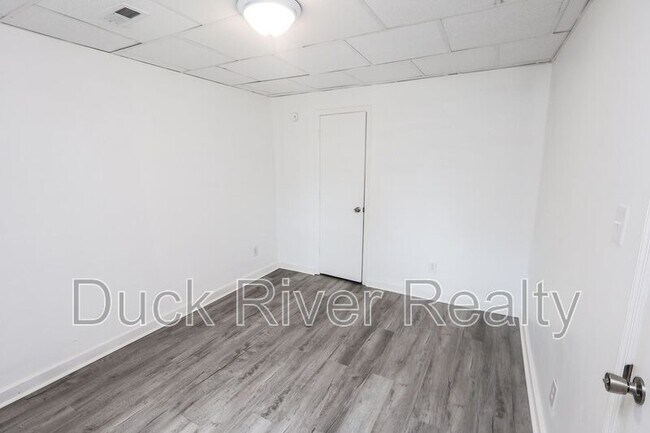 1409 Highland Ave