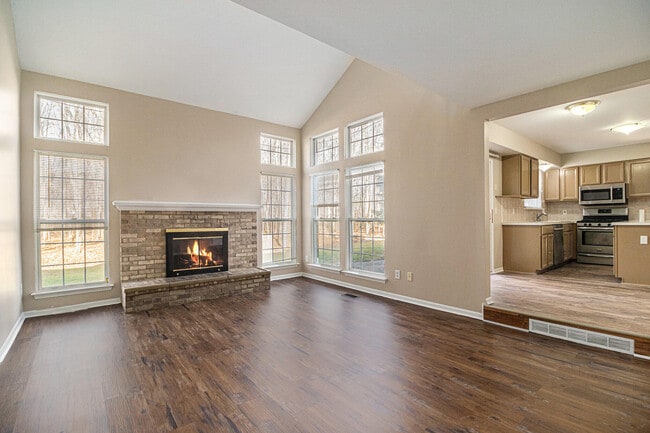 Photo - 43294 Silverwood Dr