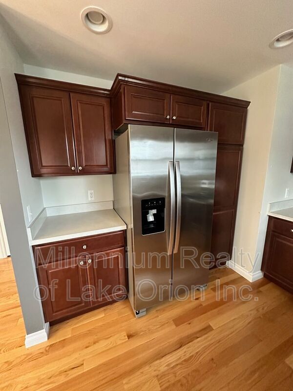 Photo - 2 Pleasant St