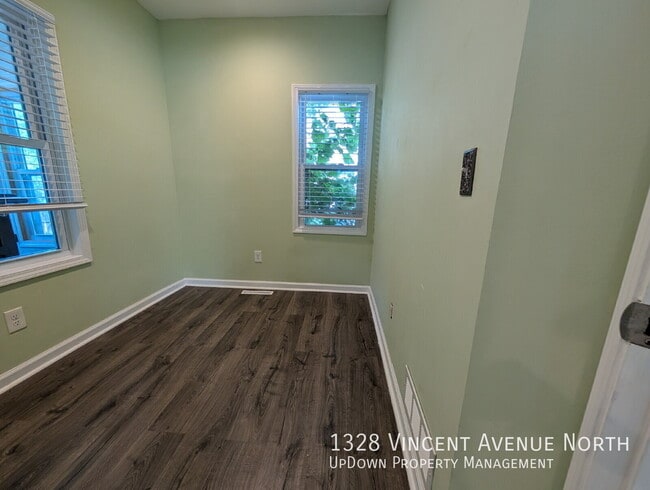 Photo - 1328 N Vincent Ave