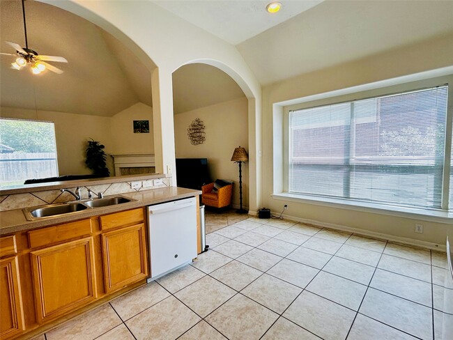 Building Photo - 21726 Hannover Village Dr