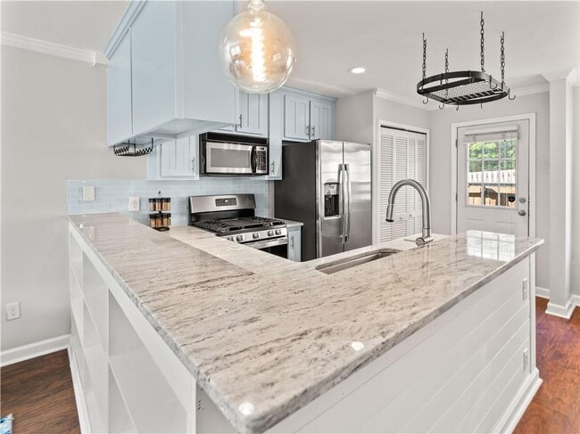 Photo - 2232 Dunseath Ave NW