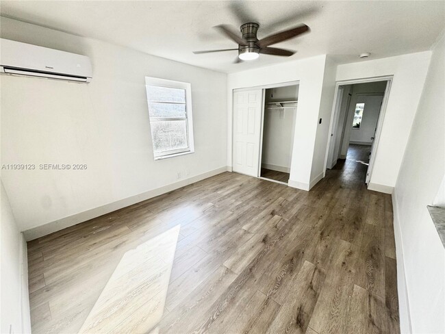 Photo - 411 NW 97th St