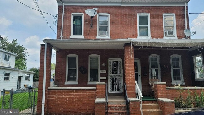 Building Photo - 838 Fairmount Ave Unit 838 Rental