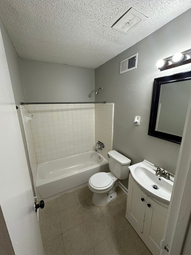 Photo - 4203 Kerwin Dr