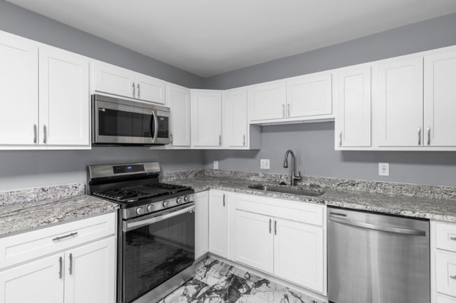 Photo - 3242 Greenbridge Dr