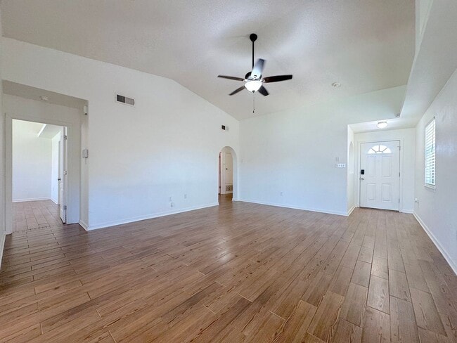 Photo - East El Paso 3bed/2bath Refrig A/C & Synthetic Lawn!
