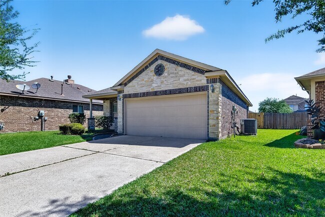 Photo - 5950 Carpenters Hollow Court