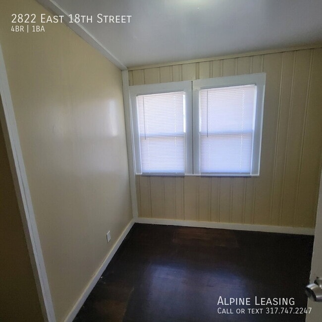 Photo - 2822 E 18th St