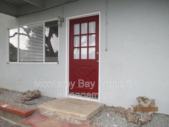 Photo - 1038 Bayview Ave Unit B