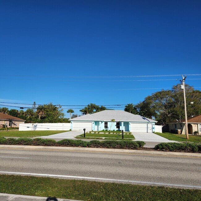 Photo - 307 SE 24th Ave Unit 307