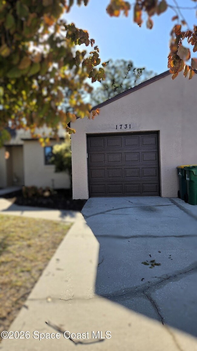 Photo - 1731 Bluebird Ct