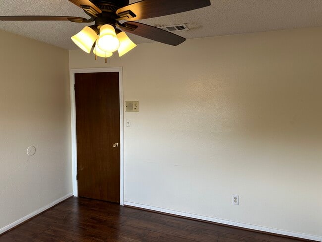 Photo - 223 Blue Castle Ln