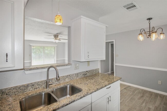 Photo - 12702 Gotham Dr