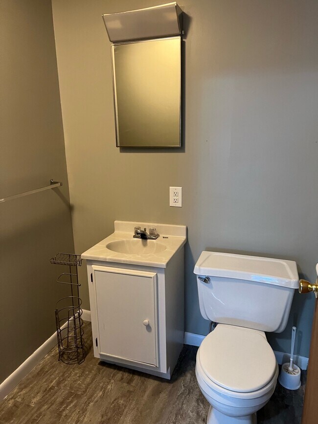 Photo - 16 Howard Ave Unit 3