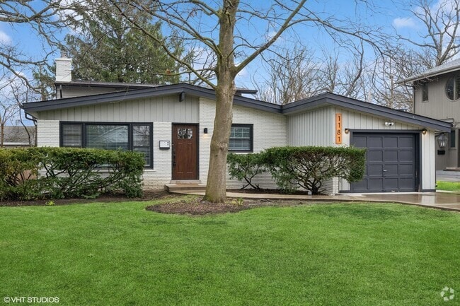 Building Photo - 1181 Sherwood Rd Rental