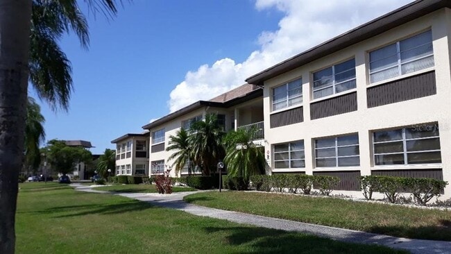 Photo - 4600 Marine Pkwy Unit 107