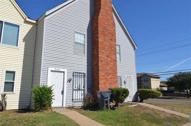 Photo - 9591 Olde Towne Row Townhome