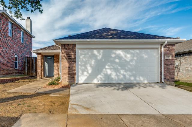 Building Photo - 3023 San Martin Dr