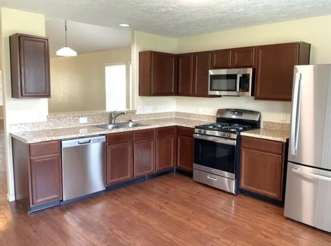 Photo - 4041 Hawthorn Glen Ct