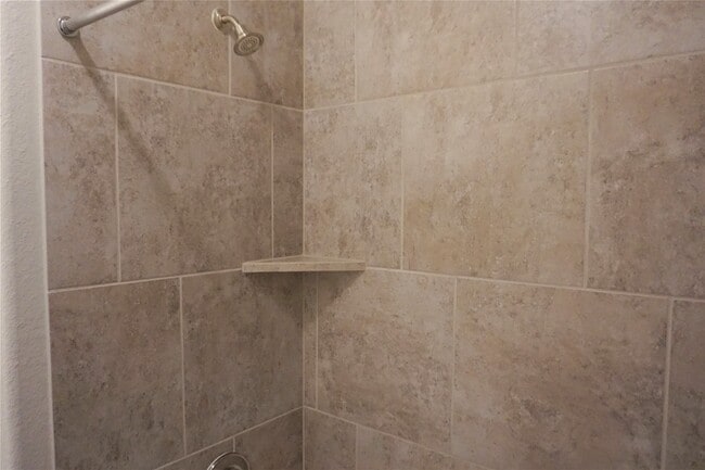 Building Photo - 12950 Shady Grove Ln